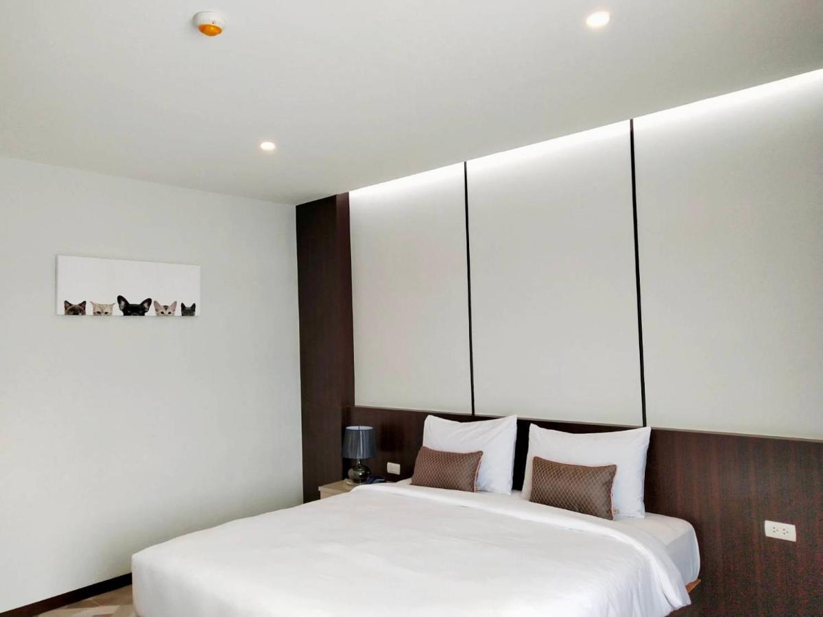 โคโค่ โฮเทล Koco Hotel ナコーン・ラーチャシーマー エクステリア 写真