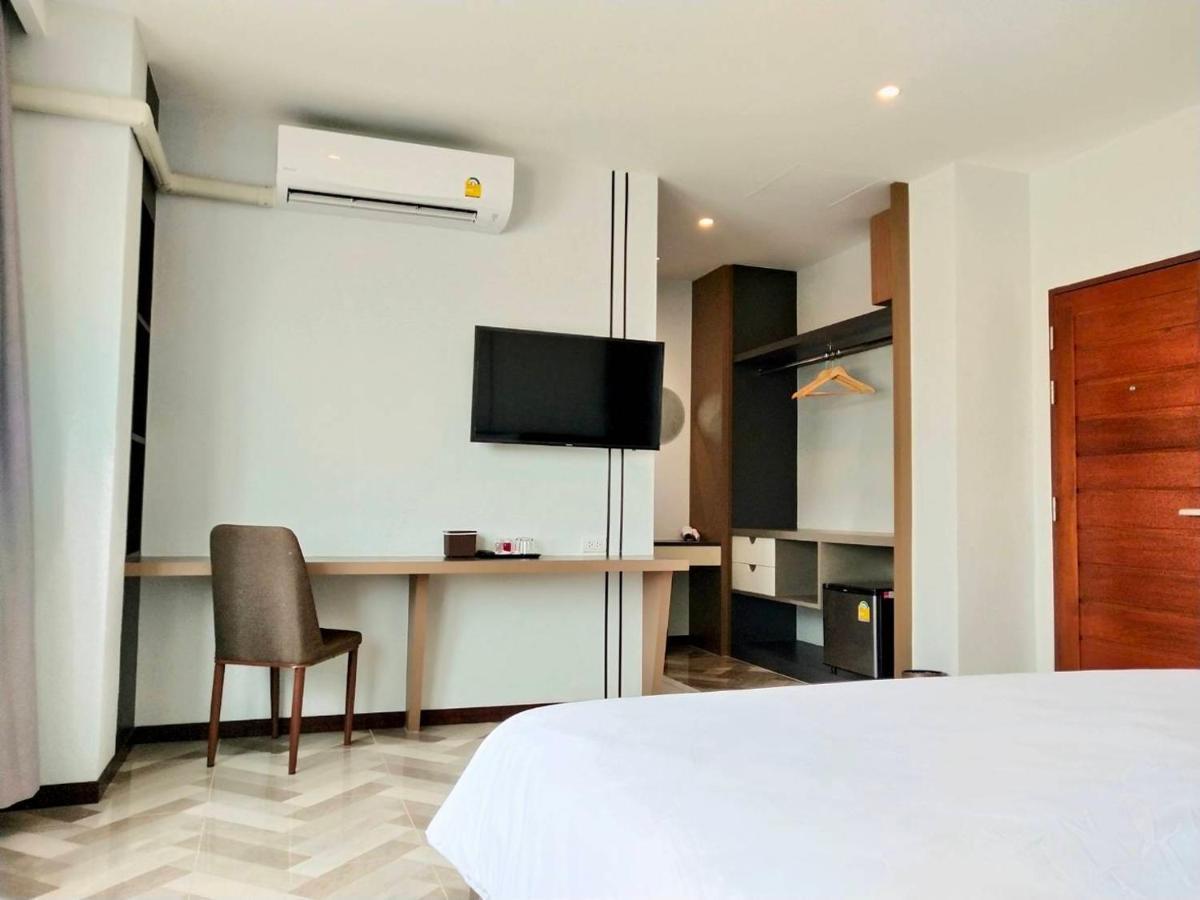 โคโค่ โฮเทล Koco Hotel ナコーン・ラーチャシーマー エクステリア 写真