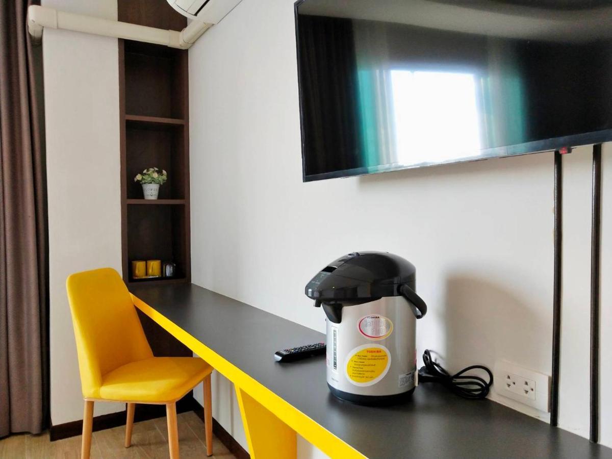 โคโค่ โฮเทล Koco Hotel ナコーン・ラーチャシーマー エクステリア 写真